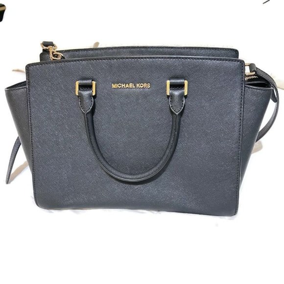 MICHAEL Michael Kors Handbags - MICHAEL KORS  BLACK HANGBAG, BLACK WITH GOD TONE HARDWARE